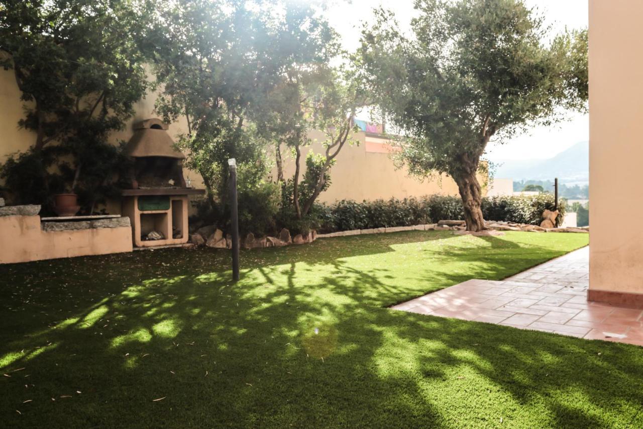 Rental Villa Bb Olbia Buitenkant foto