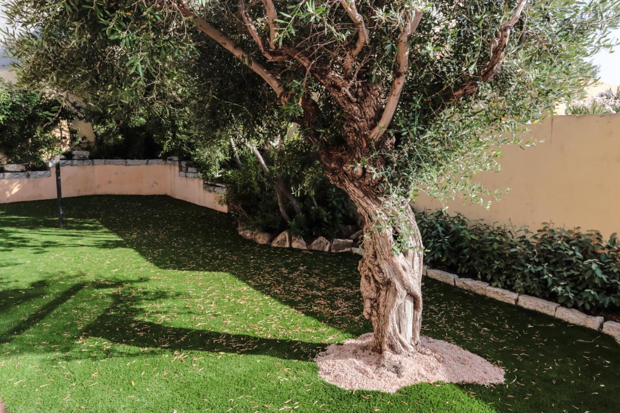 Rental Villa Bb Olbia Buitenkant foto